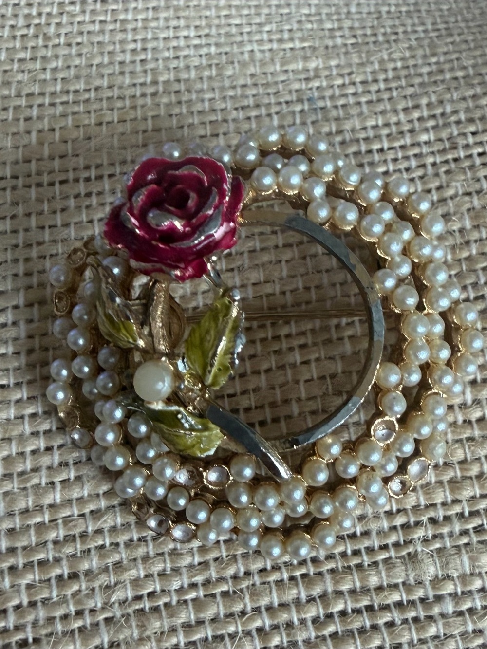 BSK signed round Gold Tone Pearl accent Enamel Rose Brooch Pink Rose Green Leave